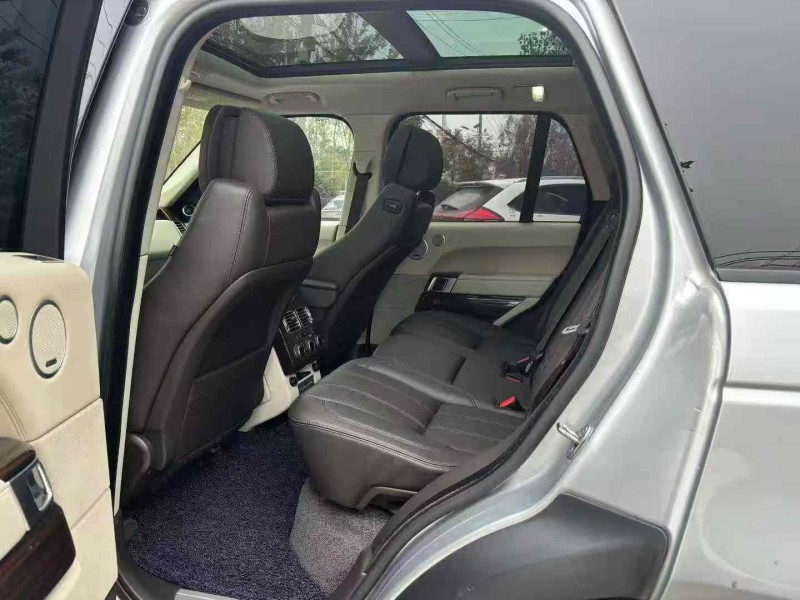 徐州17年路虎揽胜行政5