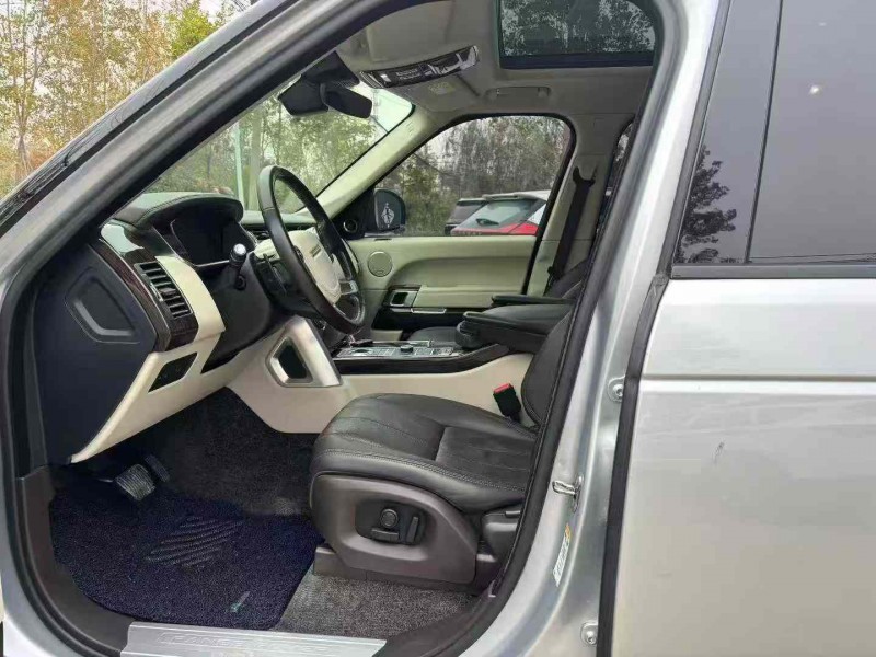 徐州17年路虎揽胜行政6