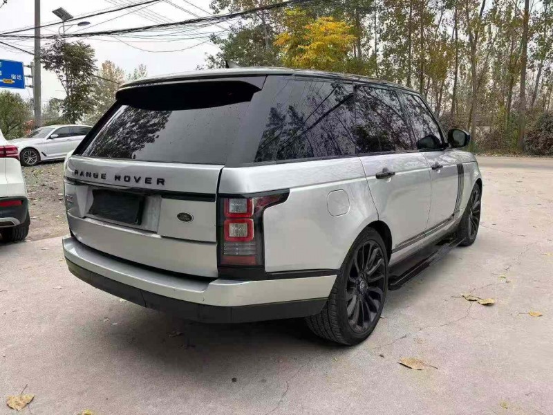 徐州17年路虎揽胜行政8