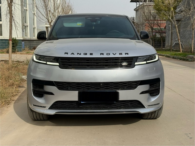 新乡23年路虎揽胜运动1