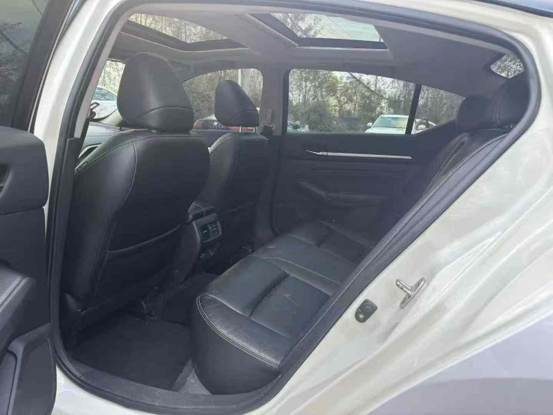 徐州20年日产天籁5