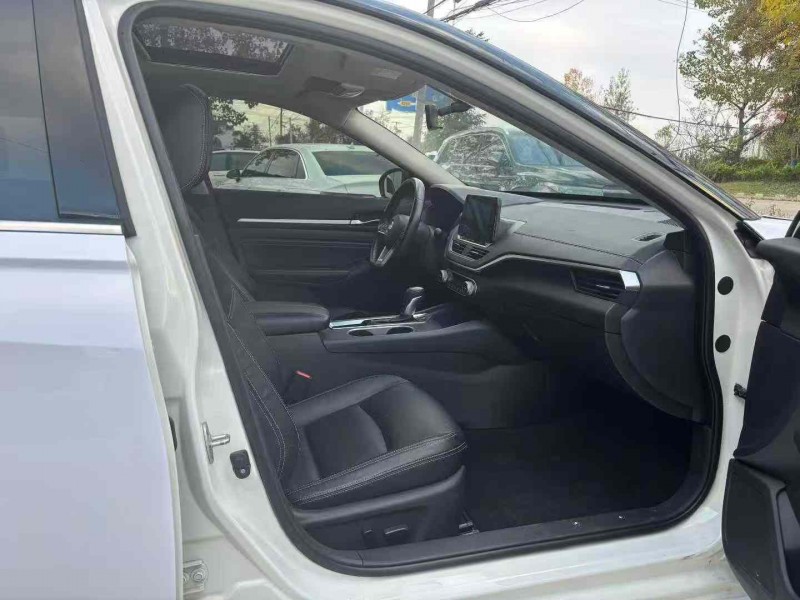 徐州20年日产天籁7