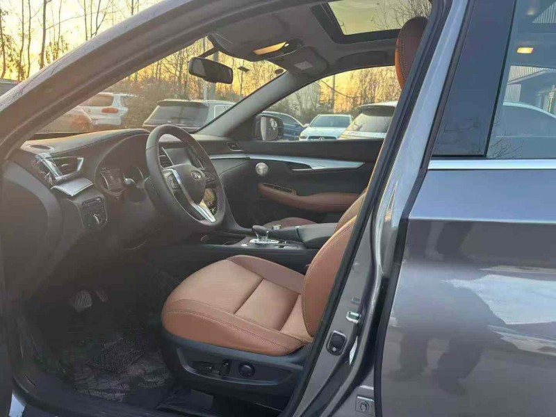 徐州25年英菲尼迪QX506