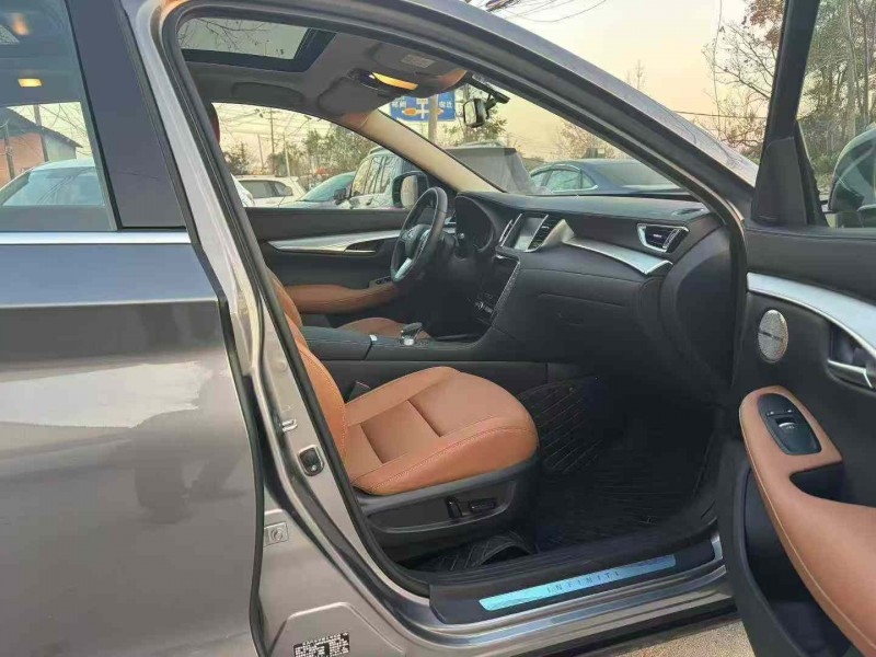 徐州25年英菲尼迪QX507