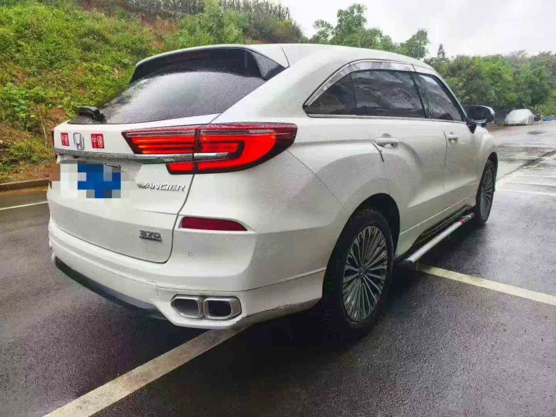 贵阳25年本田冠道8