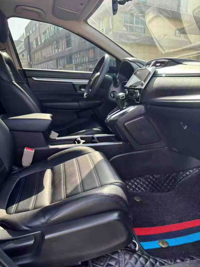 襄阳19年本田CRV8