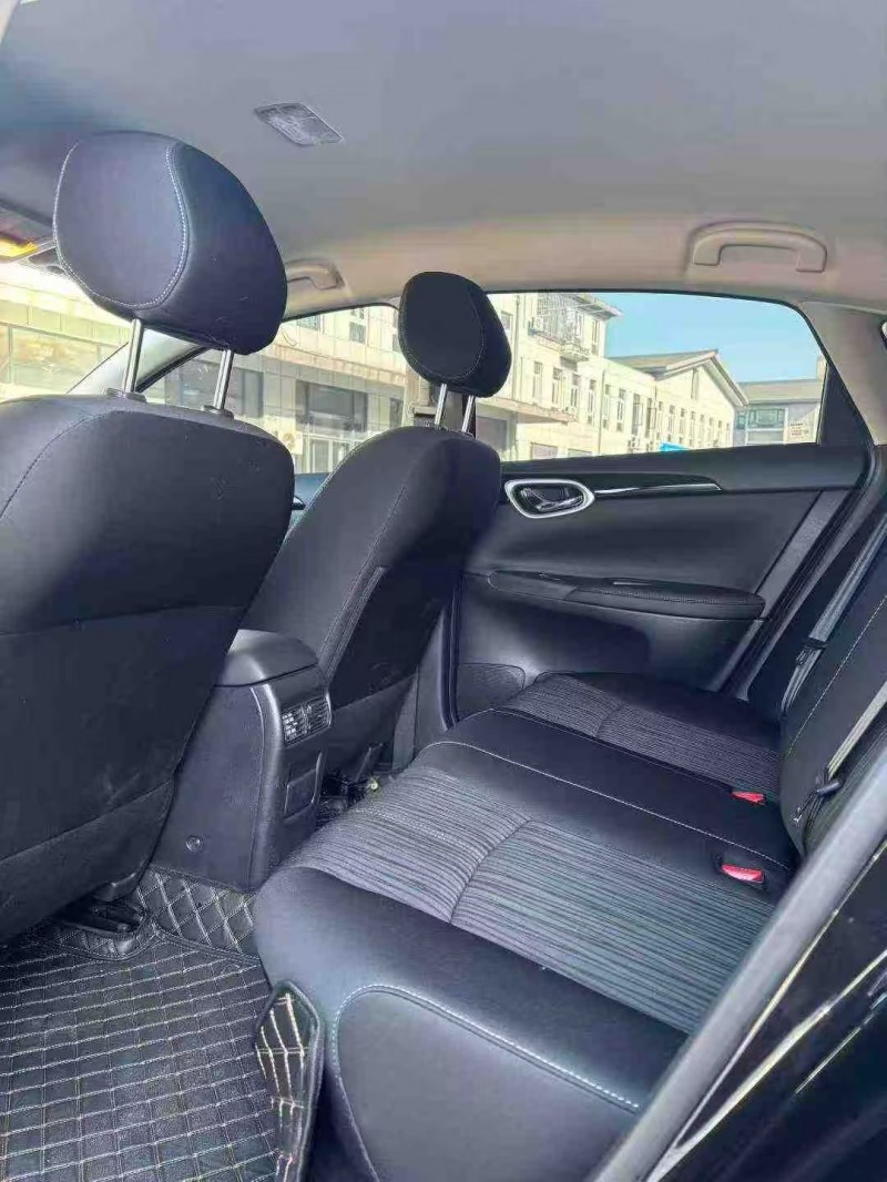 襄阳25年日产轩逸6