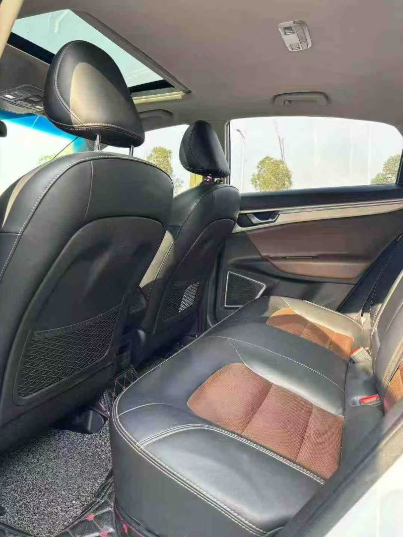 襄阳17年吉利帝豪6