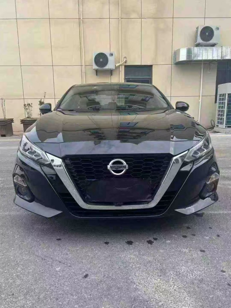 襄阳22年日产天籁1