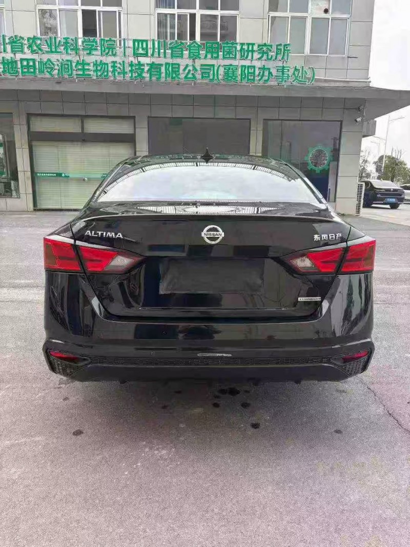 襄阳22年日产天籁9