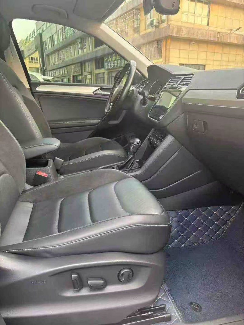 襄阳19年大众途观8