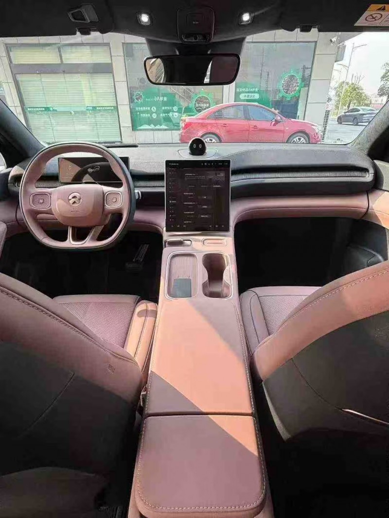 襄阳24年蔚来EC67