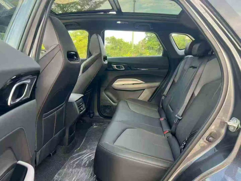 深圳25年长安汽车欧尚5