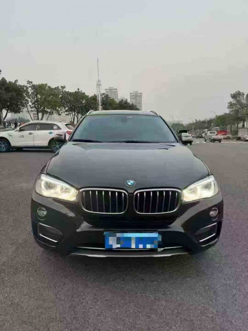 重庆18年宝马X61