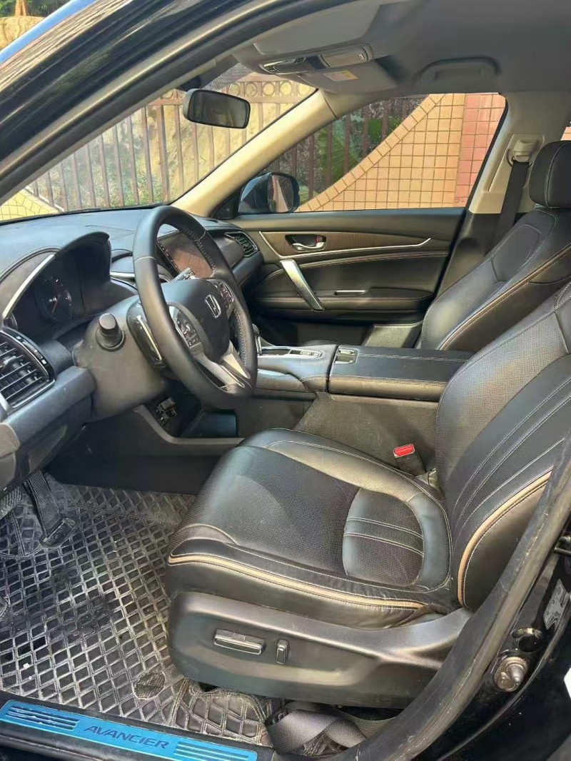 东莞22年本田冠道8