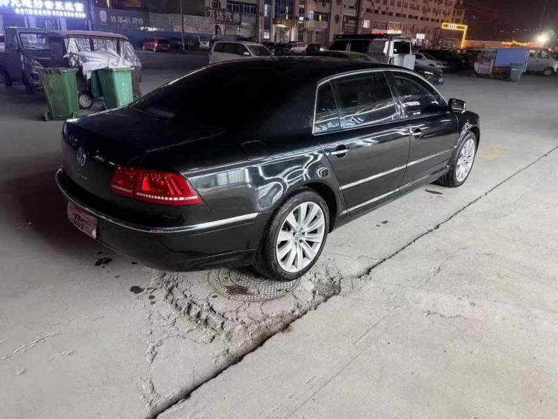 安阳12年大众辉昂7