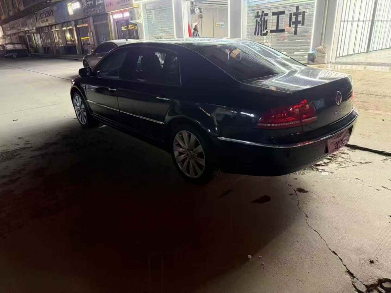 安阳12年大众辉昂8