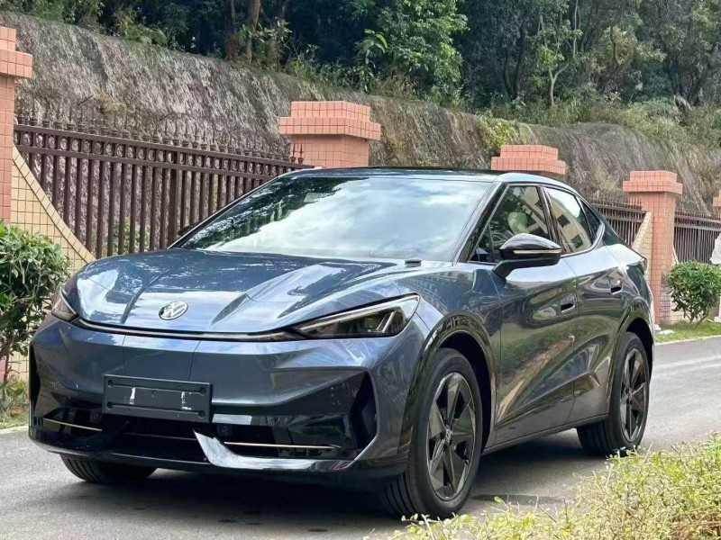 东莞25年大众与众3