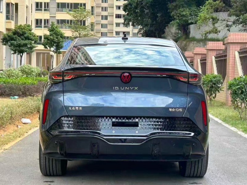 东莞25年大众与众9