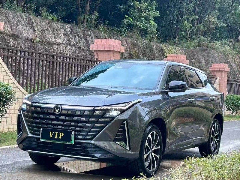 东莞25年长安汽车UNI7