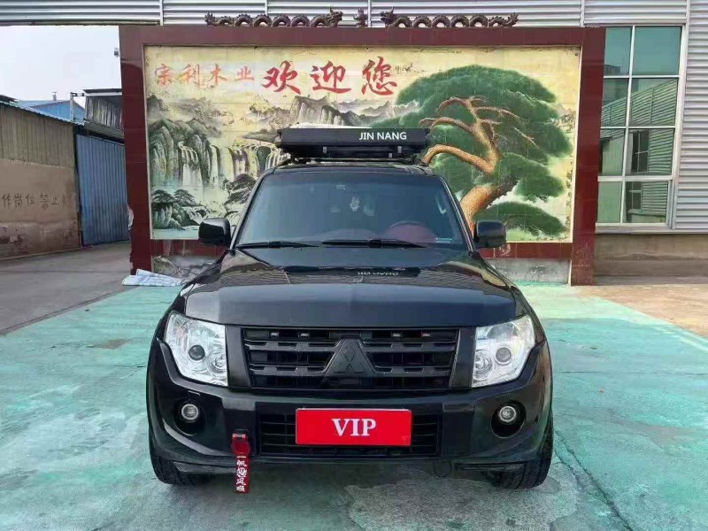 枣庄14年三菱帕杰罗1