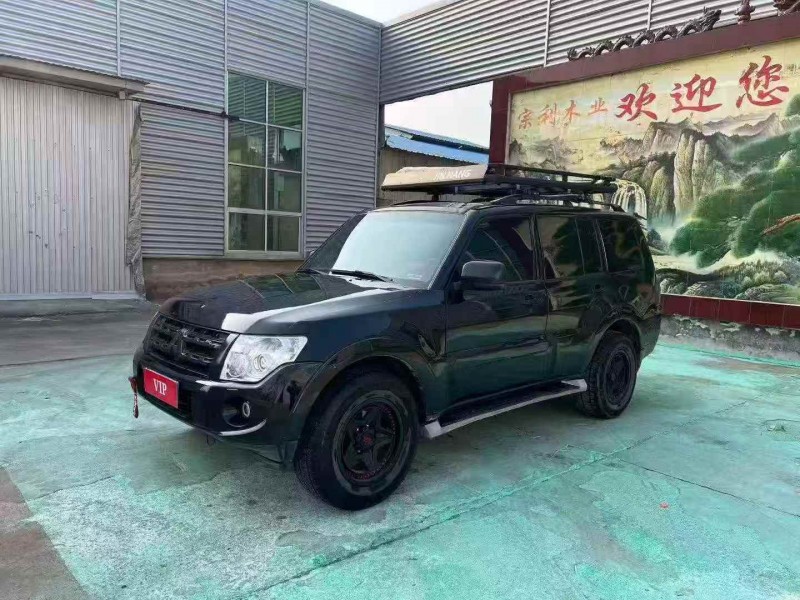 枣庄14年三菱帕杰罗2