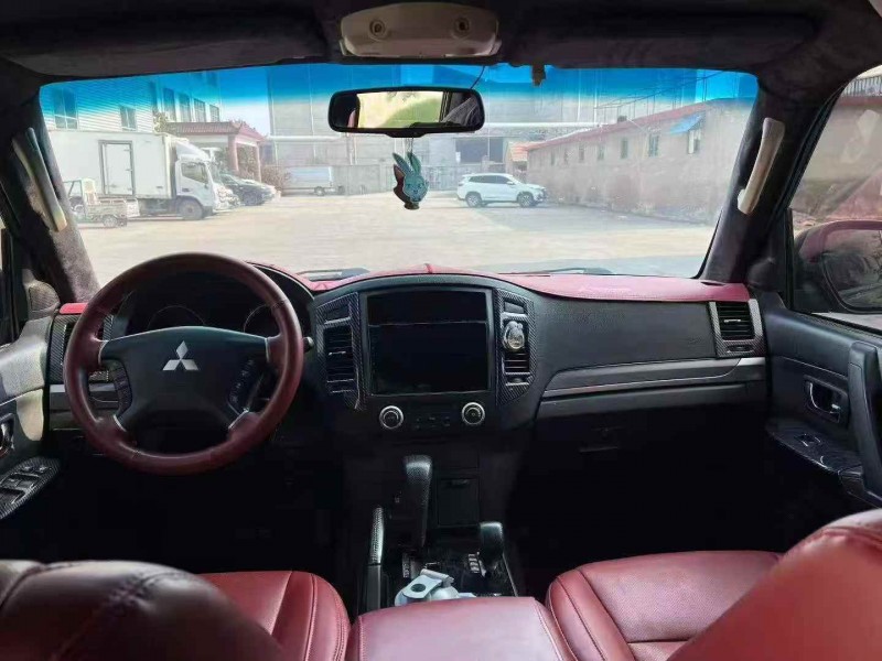 枣庄14年三菱帕杰罗5