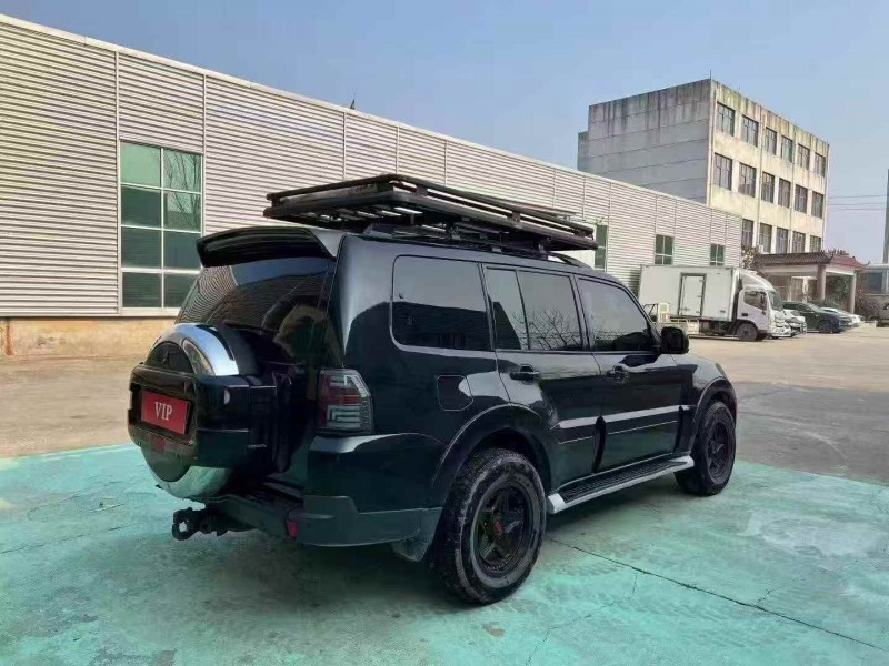 枣庄14年三菱帕杰罗7