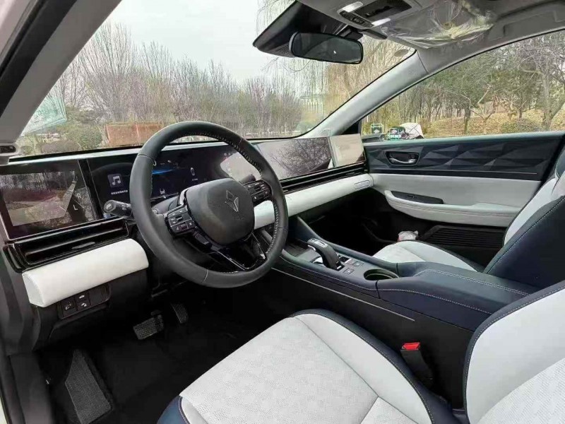 济宁25年本田灵悉6