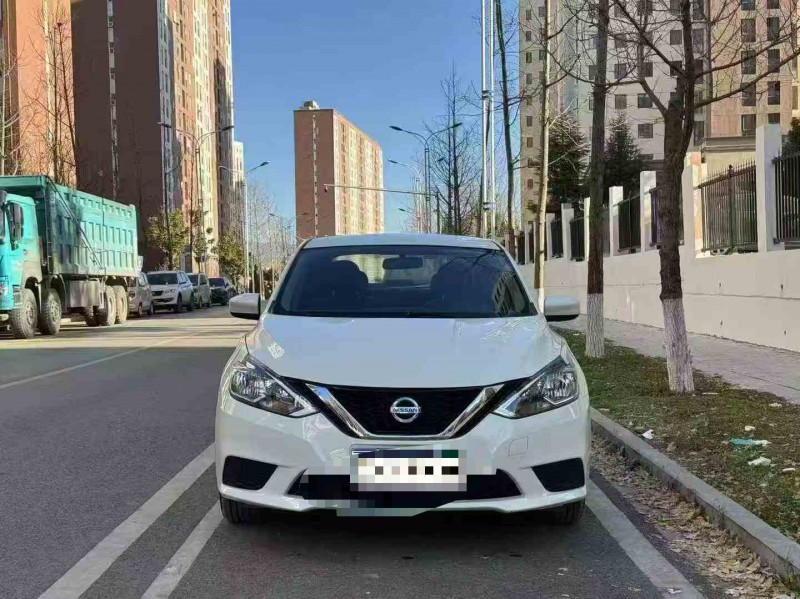 昭通20年日产轩逸1