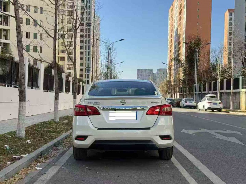 昭通20年日产轩逸8