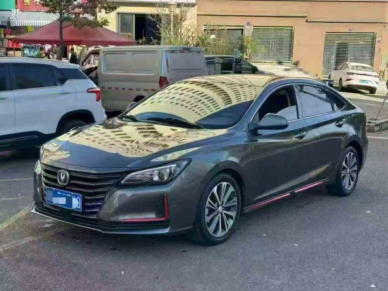 昭通21年长安汽车睿骋2