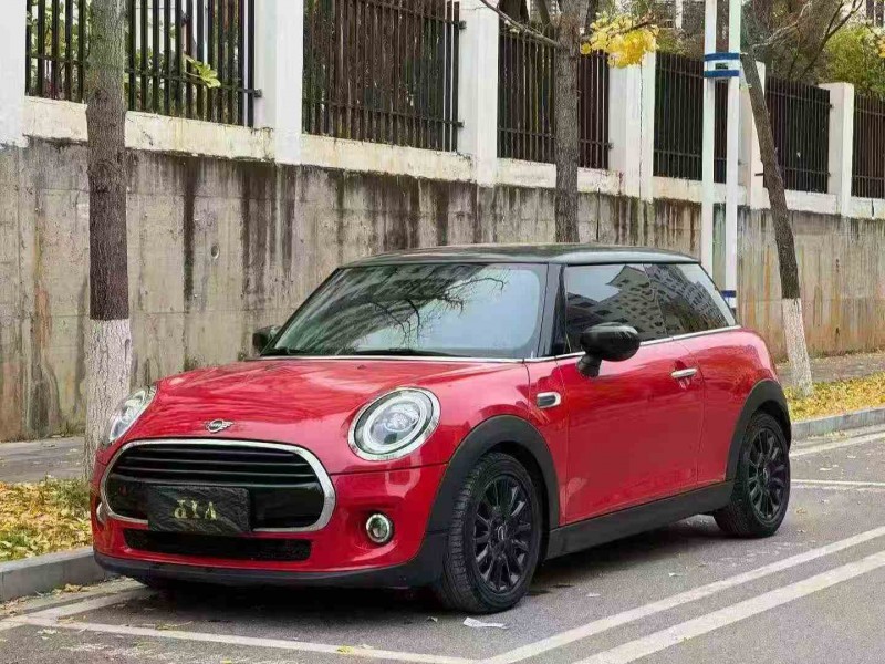 保山20年宝马迷你2