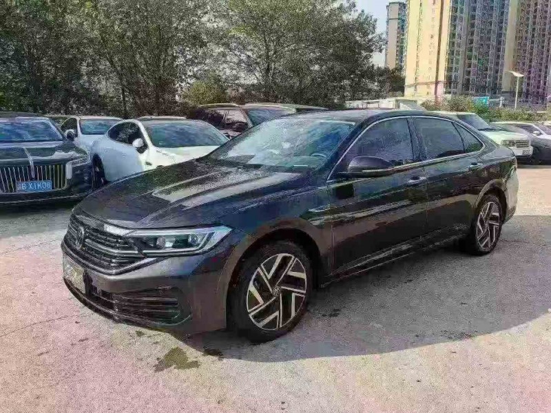 邵阳23年大众速腾3