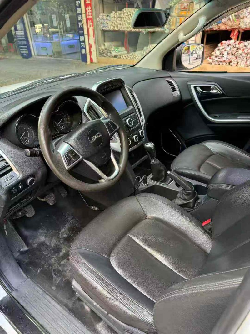 娄底19年江铃域虎2