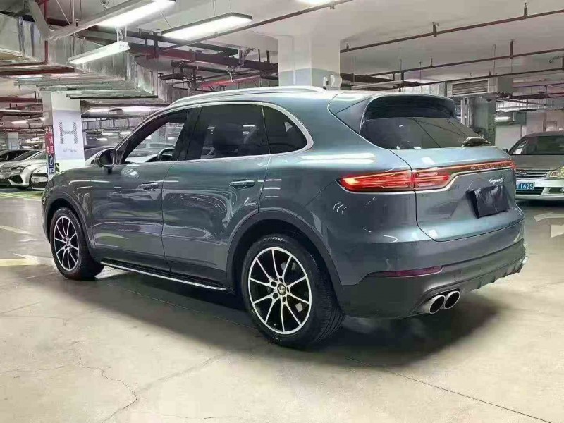 德阳18年保时捷卡宴7