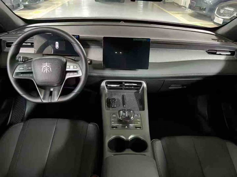 绵阳25年比亚迪秦6