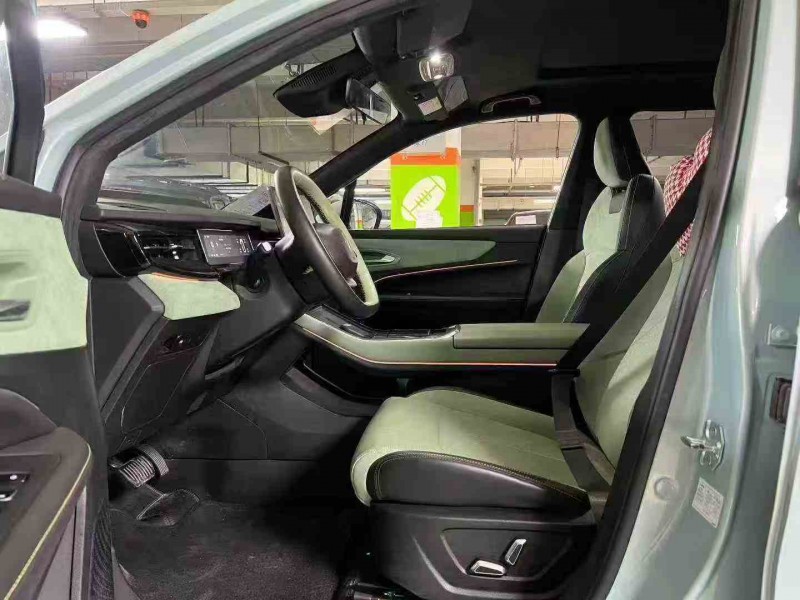 泸州23年吉利枫叶4