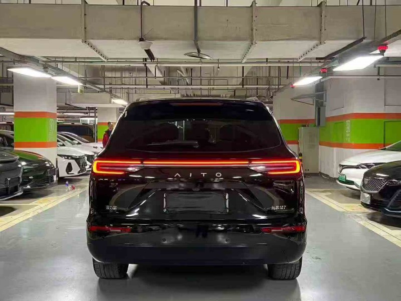 泸州24年华为智选问界9