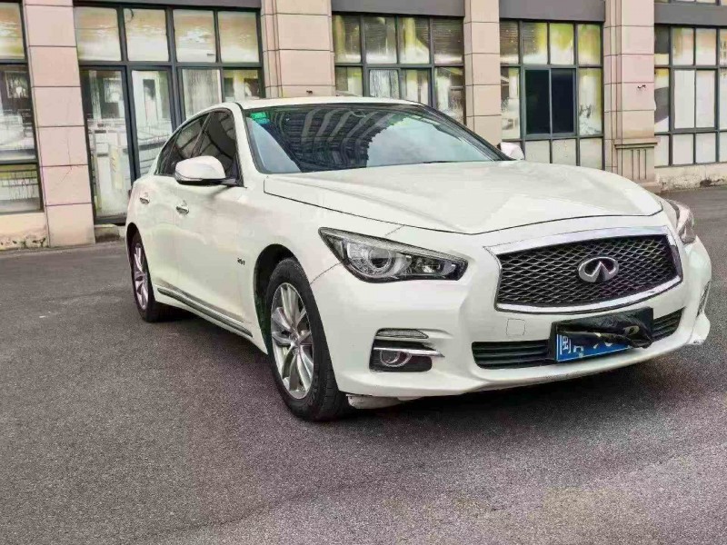 三明17年英菲尼迪Q50L3
