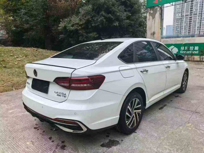 德阳22年大众朗逸9