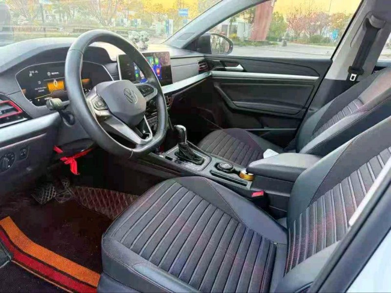 保山22年大众朗逸6