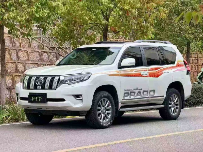 保山19年丰田普拉多2