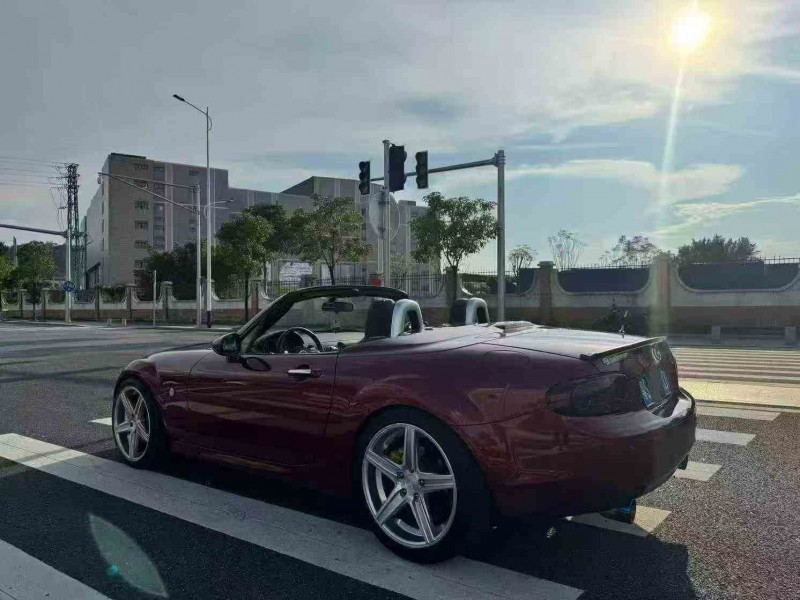 湛江10年马自达MX57