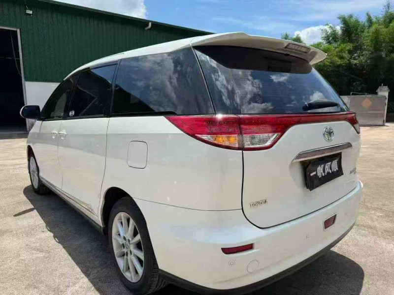 湛江18年丰田普瑞维亚7