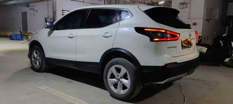 思茅24年日产逍客7