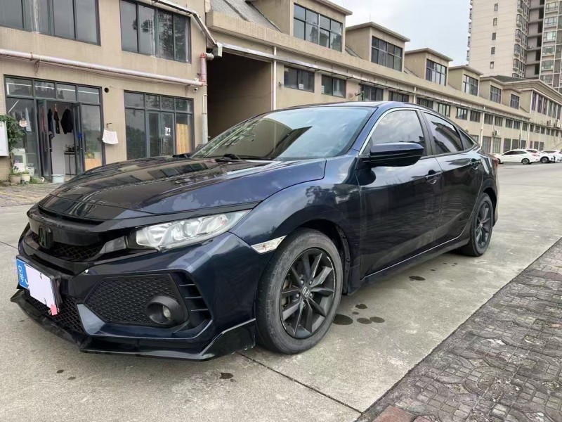 江门21年本田思域2