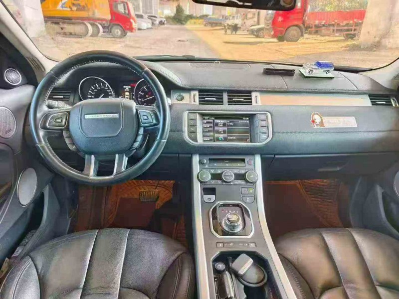 金华15年路虎极光4