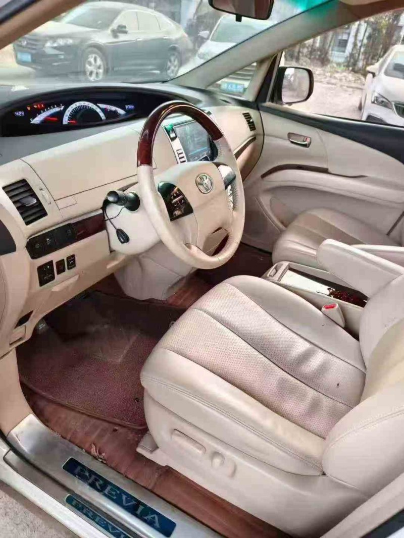 衢州20年丰田普瑞维亚5