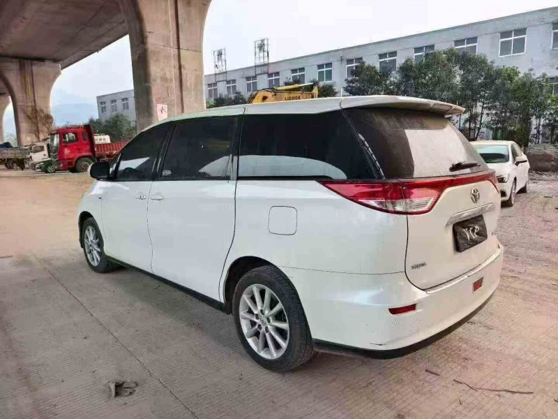 衢州20年丰田普瑞维亚8